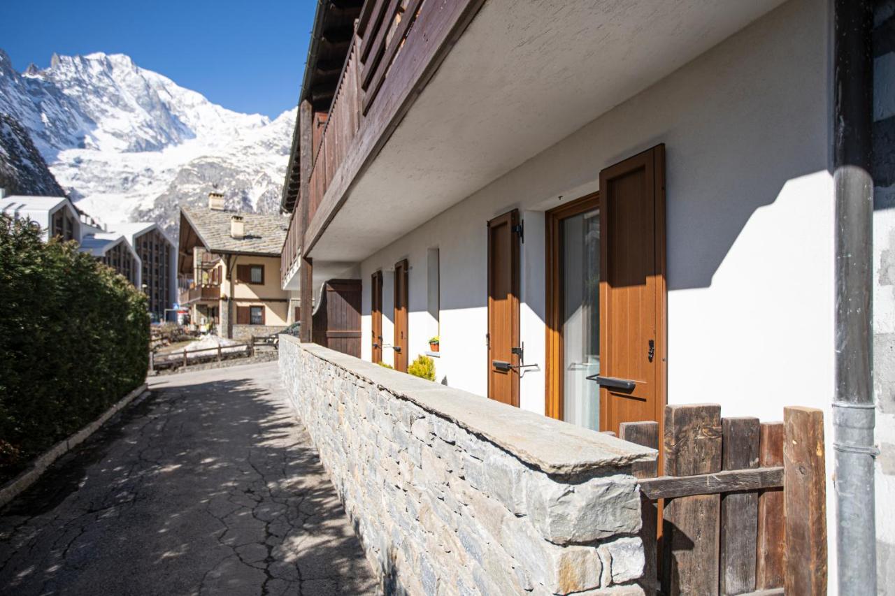 Maison Altea Courmayeur Exterior photo